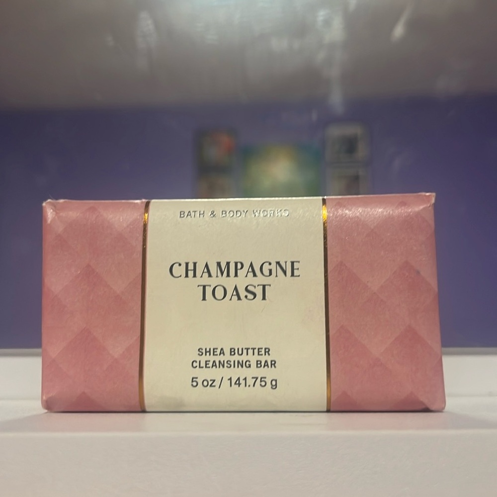 Bath and body works cleansing bar soap, scent Champagne toast, sealed